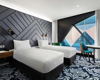 West Hotel Sydney, Curio Collection by Hilton - Sydney - Bedroom