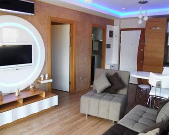 Boyalik Demirel Residence - Cesme - Sala de estar