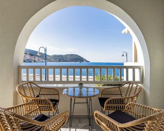 Sunrise Village Hotel Apartments - Skopelos - Balcón
