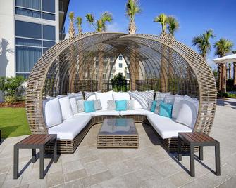 Embassy Suites By Hilton St Augustine Beach-Oceanfront Resort - St. Augustine - Patio