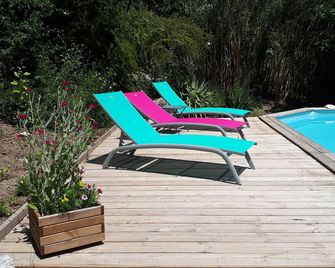 cottage ventoux, in the heart of Provence between the lace of Montmirail, the Vento - Loriol-du-Comtat - Piscine