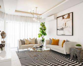 Lux Apt. in the downtown of Santo Domingo with rooftop Pool - Santo Domingo - Sala de estar