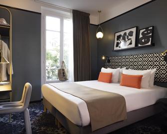 Hôtel Palais De Chaillot - Paris - Bedroom