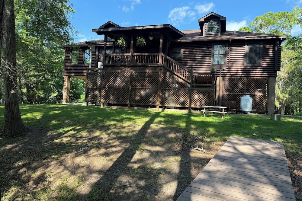 Edisto River Waterfront Cabin in Saint George - Saint George - Building