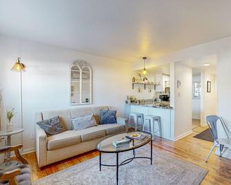 All New Historic Charmer in the Heart of Durango - Durango - Living room