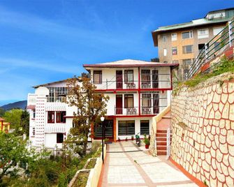 كابيتال أو 3639 هوتل بايونير - موسوري - مبنى