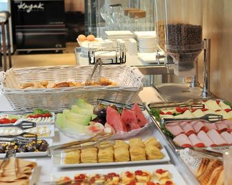 Sani Polyastron Hotel & Spa - Sane - Bufê