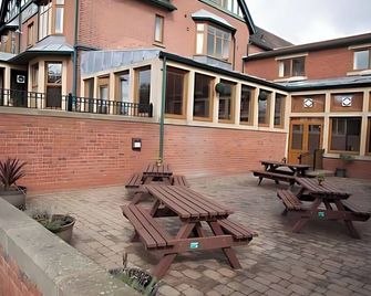 Staindrop Hotel - Sheffield - Patio
