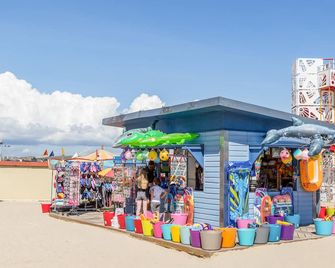 Lobster Cottage - Weymouth - Beach