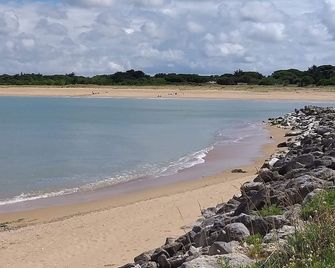 Beautiful villa 5 minutes from the beach. Pets welcome. - Saint-Georges-d'Oléron - Strand