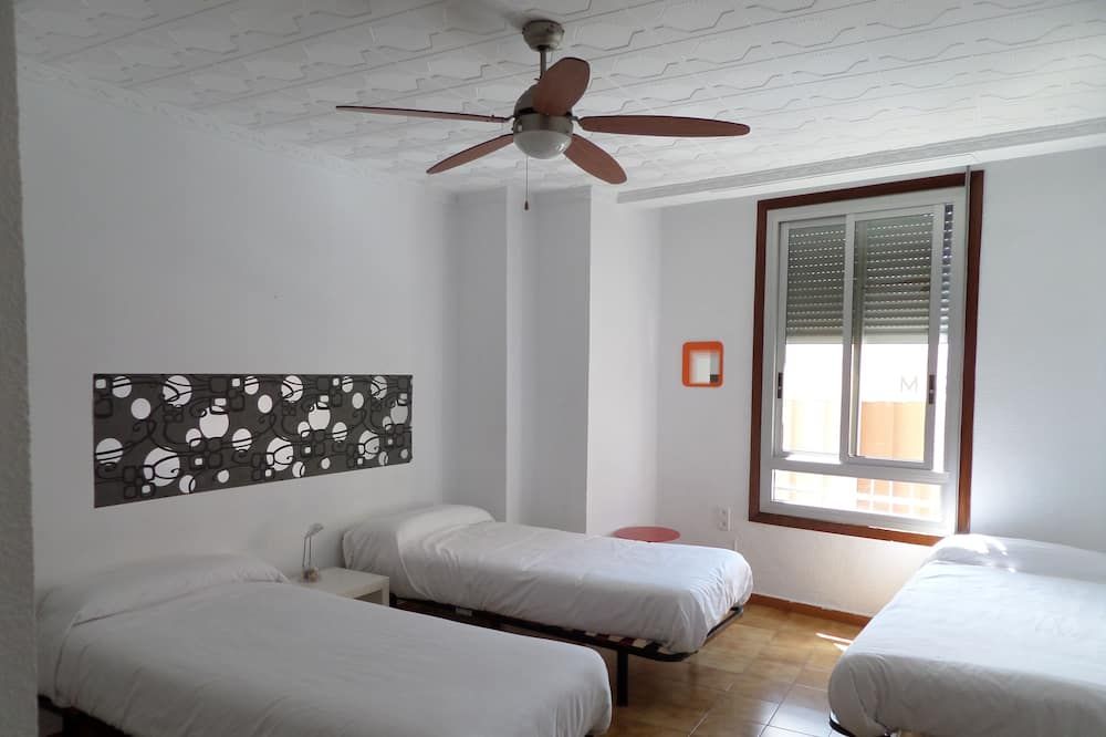 Russafa Youth Hostel