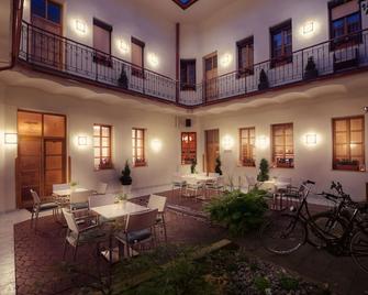 City Residence Apartment Hotel - Košice - Restaurant
