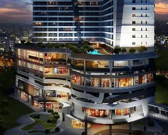 Your City Home at Air Residences - Manila - Building