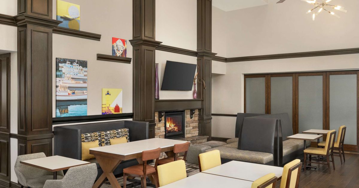 Hampton Inn & Suites Exeter à partir de 99 €. Hôtels à Exeter KAYAK