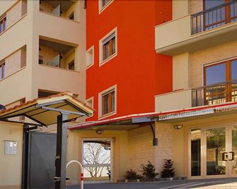 Residence Frascati - Frascati - Bâtiment