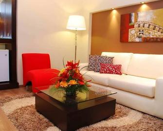 Modern apartment. - Chiclayo - Sala de estar