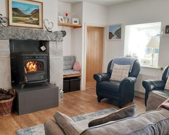 Charming Irish Country Cottage - Galway - Sala de estar