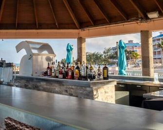 Morritt's Grand - East End - Bar