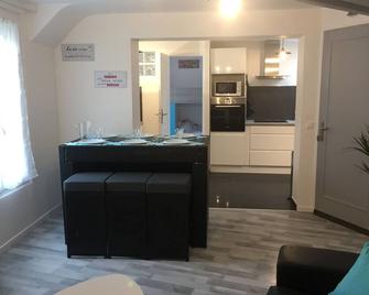 Celired House - Deuil-la-Barre - Cuisine
