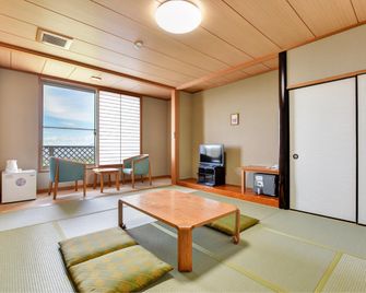 Kuju Kogenso Hotel - Ubuyama - Bedroom