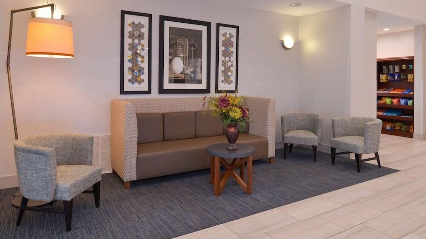 Holiday Inn Express Hotel & Suites Austin - Highway 620 & 183