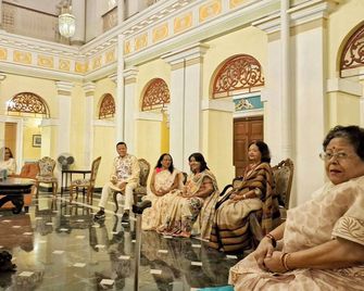 Cossimbazar Palace of The Roys ( Rajbari) - Baharampur