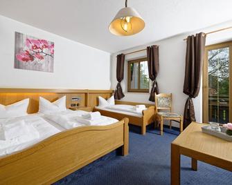 Gästehaus Unt' am See - Bernau am Chiemsee - Bedroom