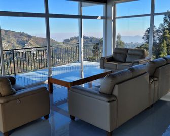 Infinity Homestay - Kodaikanal - Balcony