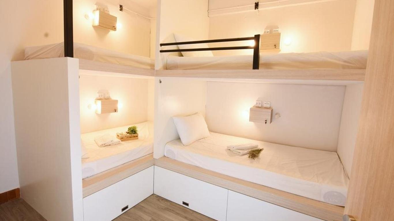 Yellow Mango Hostel
