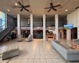 Mariposa Hotel - Nogales - Salónek