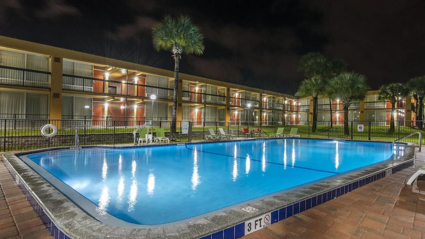 Quality Inn and Suites Palatka Riverfront