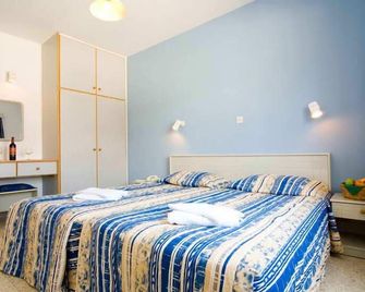 Cosmelenia Hotel Apartments - Agia Napa - Schlafzimmer