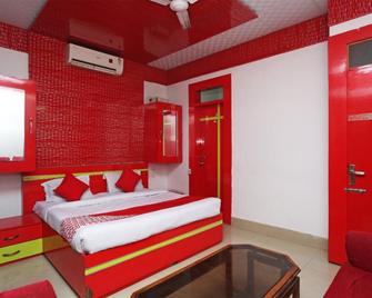Hotel O Sirsa City Inn - Sirsa - Bedroom