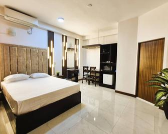 Shiloh Apartments - Colombo - Schlafzimmer