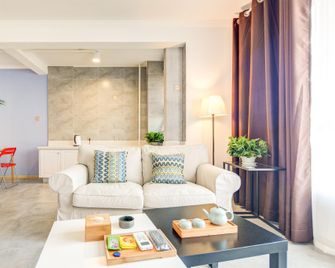 Taiyuan Jishengan Apartment - Taiyuan - Wohnzimmer