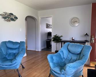 Downtown Kilmarnock Gem - High speed WiFi - Kilmarnock - Sala de estar