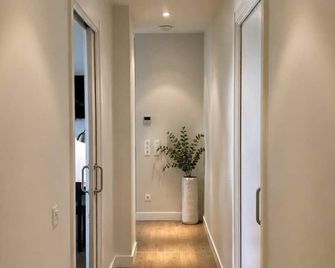Legazpi Doce Rooms & Suites - Donostia-San Sebastián - Flur