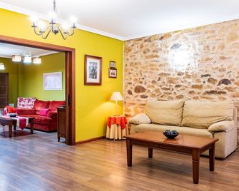 Casa Rural Doña Manuela - Valdemierque - Sala de estar