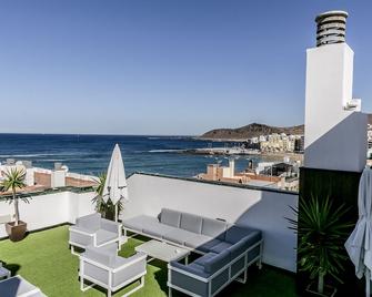 إكسي لاس بالماس - لاس بالماس دي غران كناريا - شرفة