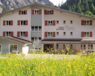 Hotel Gasthof Kreuz - Sonntag - Building