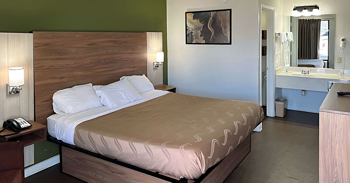 Quality Inn à partir de 60 €. Hôtels à Thomson KAYAK