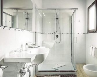 Hotel Rio Molas - Muravera - Bathroom