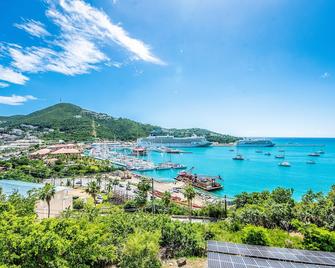 Pirates Pension At Bluebeard's Castle By Capital Vacations - Saint Thomas Island - Beach