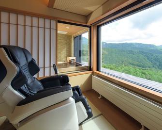 Hotel Higashidate - Yamanouchi - Wohnzimmer