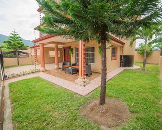 Willy's house - Jarabacoa - Patio