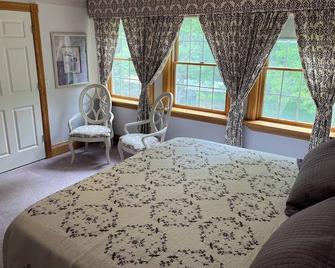 The Inn at Woodsong Acres - Kingsville - Bedroom