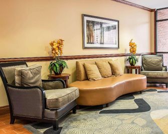 Spark by Hilton Ann Arbor South - Ann Arbor - Lobby