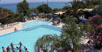 Hotel Santa Lucia Le Sabbie d'Oro - Cefalù - Pool