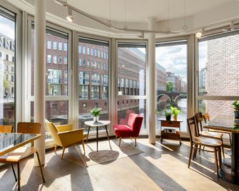 Ruby Lotti Hotel Hamburg - Hamburgo - Bar