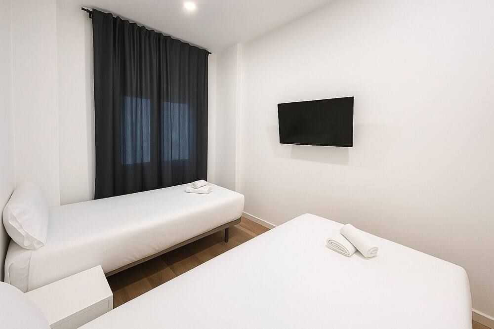 هوستال بيرنابيو - مدريد - غرفة نوم